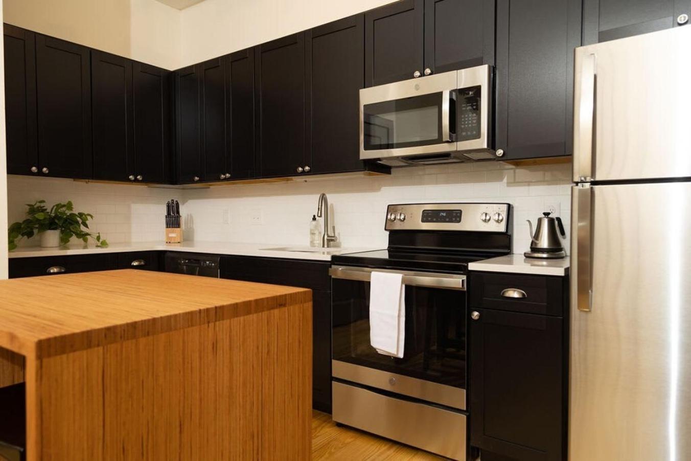 로아노크 Luxury Multi-Unit Historic Building Near Downtown 아파트 외부 사진